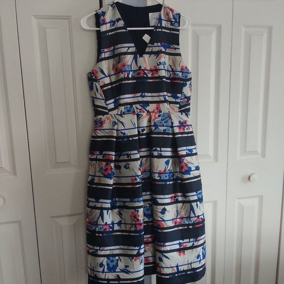 L.K. Bennett London Poppy Classic V Neck Dress 8 - Picture 3 of 12